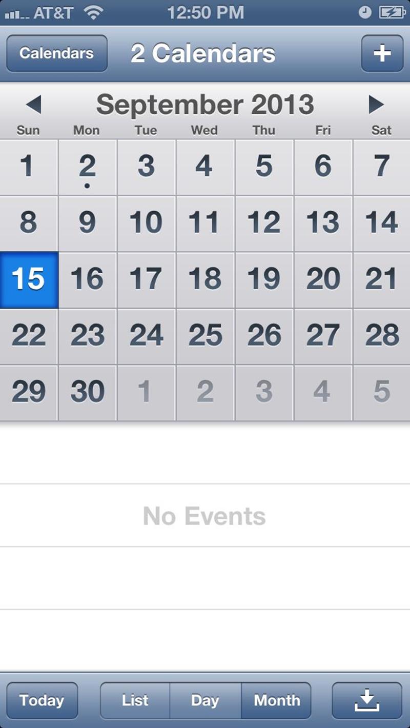 Month view in iOS 6's Calendar app