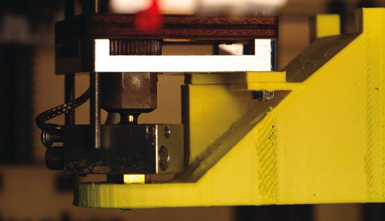 Fan shroud with spacer(http://thingiverse.com/thing:16530)